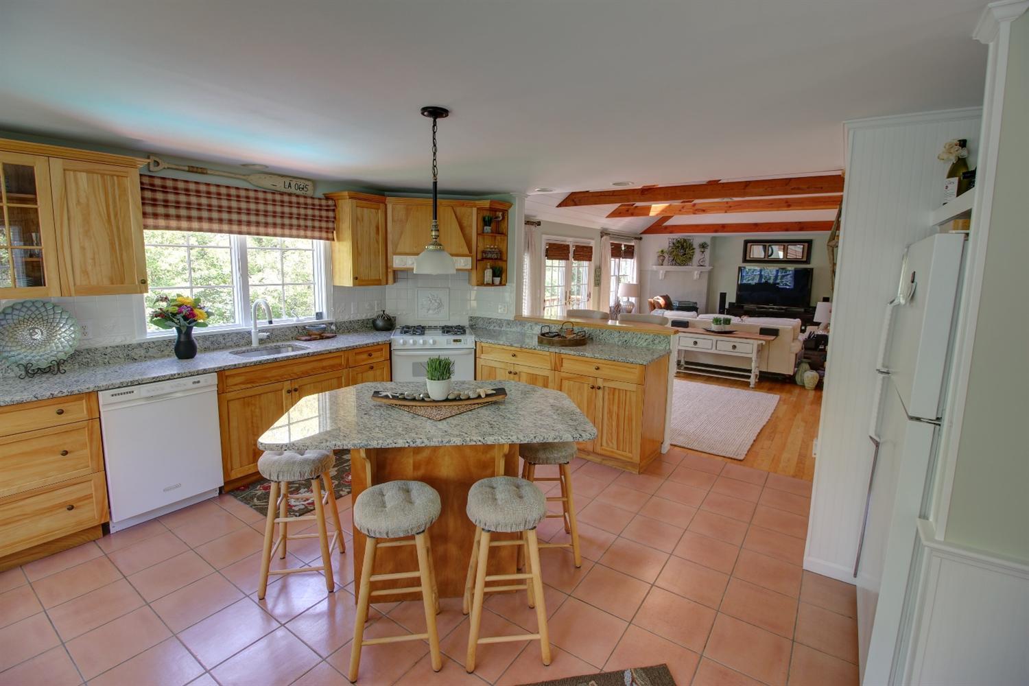 15 S Sander Ln, Eastham, MA 02642 photo 7
