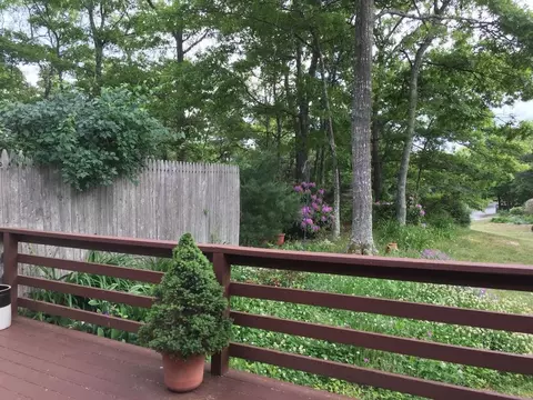 1 Roundhouse Rd, Monument Beach, MA 02553 photo 12