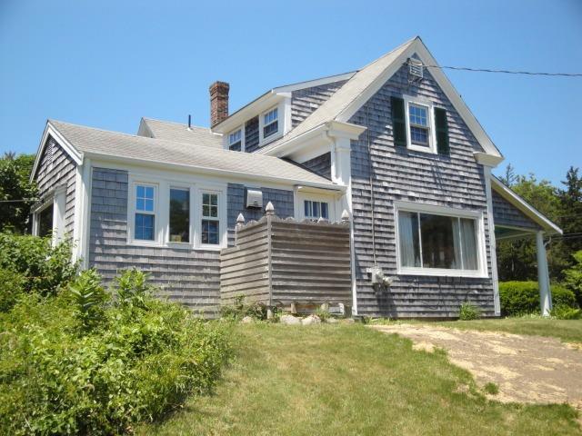39 Champlain Rd, Orleans, MA 02653 photo 2