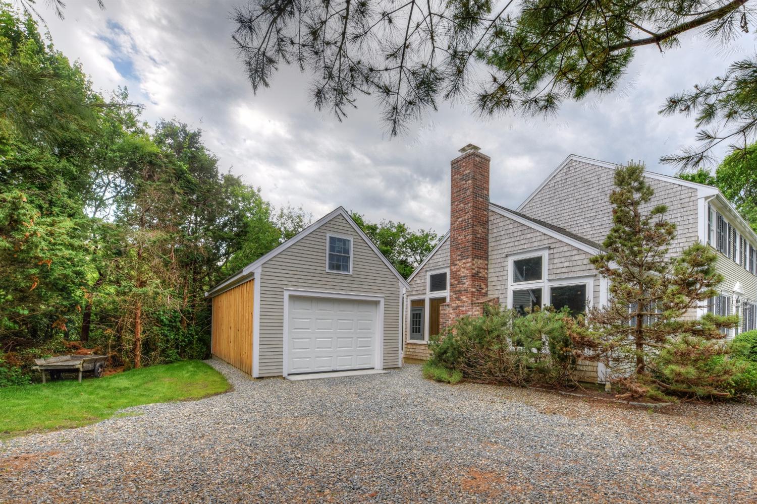 70 Maple St, West Barnstable, MA 02668 photo 2