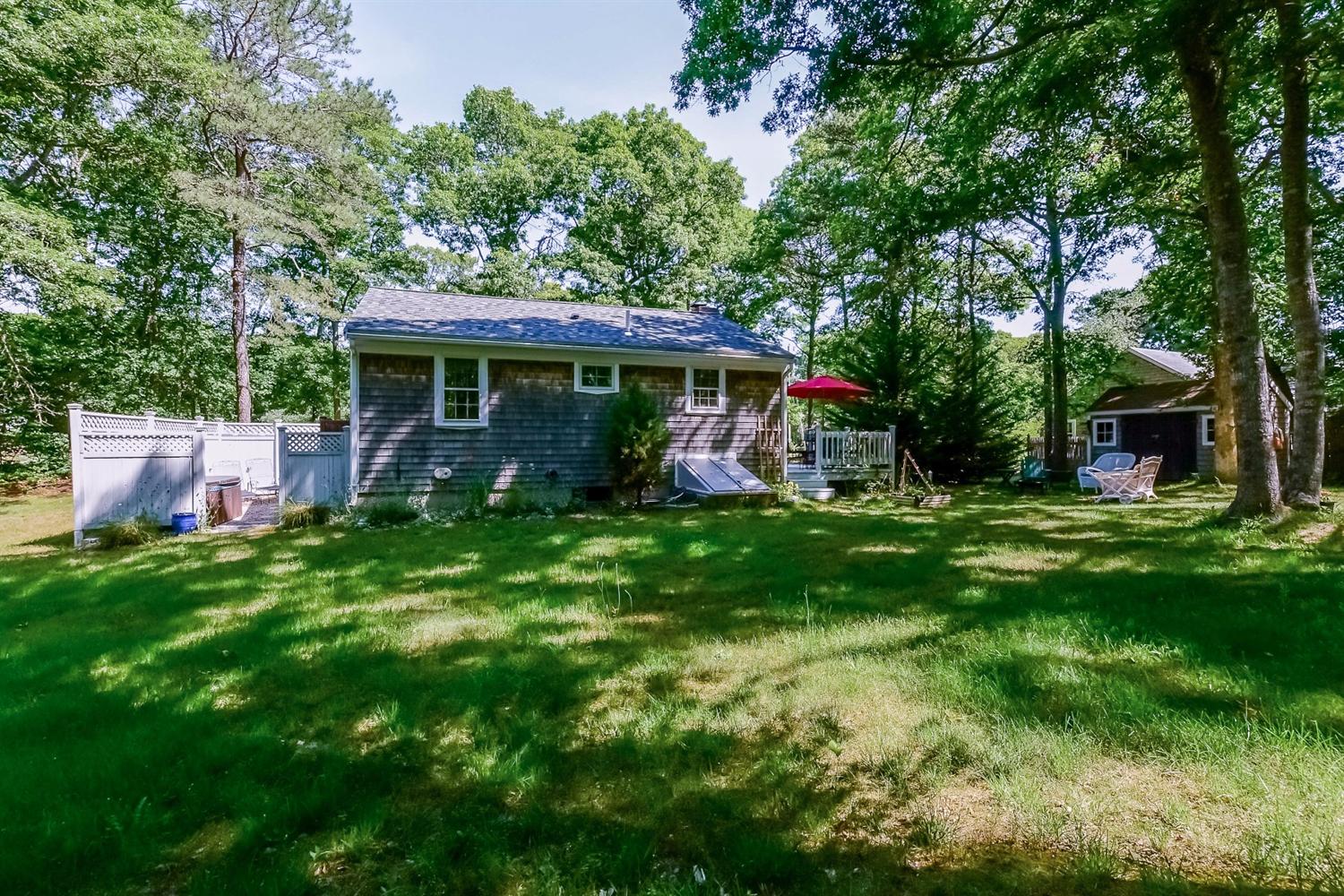 71 Wakeby Rd, Marstons Mills, MA 02648 photo 3