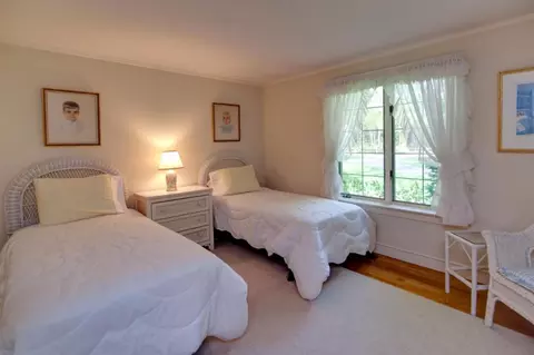 103 Garrison Ln, Osterville, MA 02655 photo 11