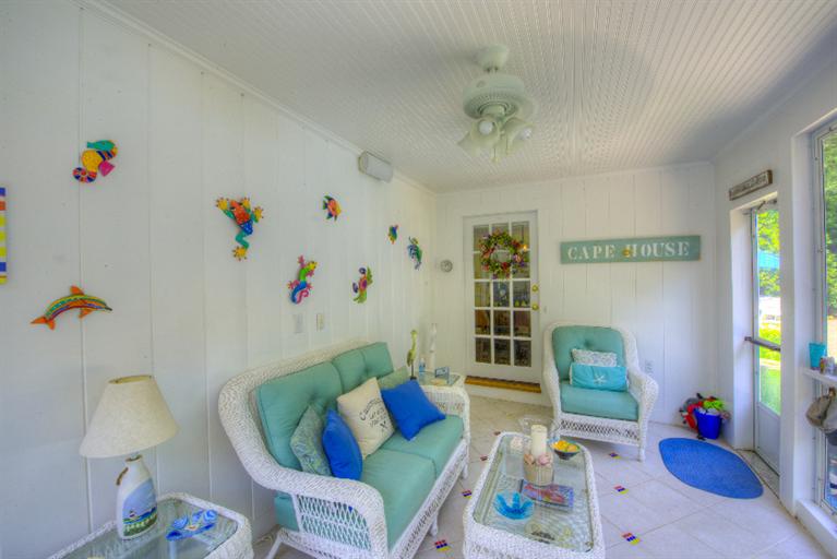 240 Marstons Ln, Cummaquid, MA 02637 photo 13