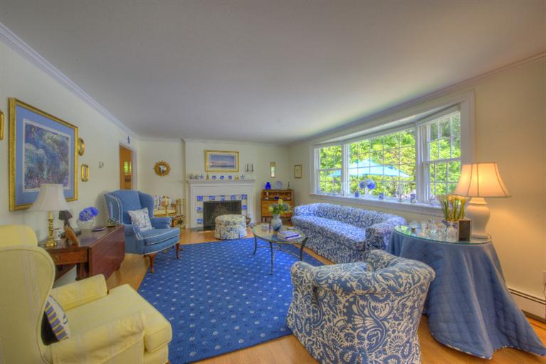 240 Marstons Ln, Cummaquid, MA 02637 photo 11