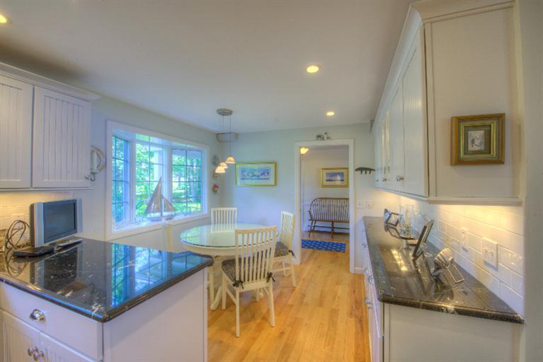 240 Marstons Ln, Cummaquid, MA 02637 photo 6