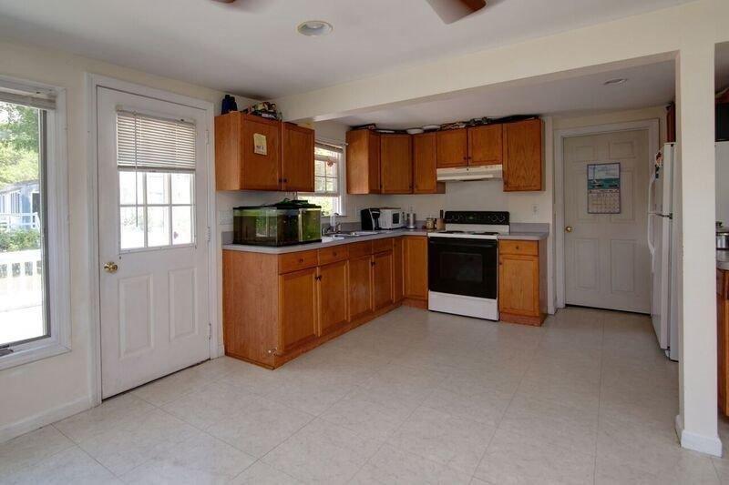 196 Captains Row, Mashpee, MA 02649 photo 7