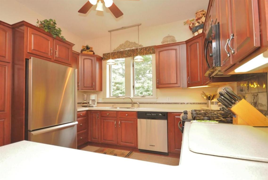 7 Squanto Rd, Sagamore Beach, MA 02562 photo 4