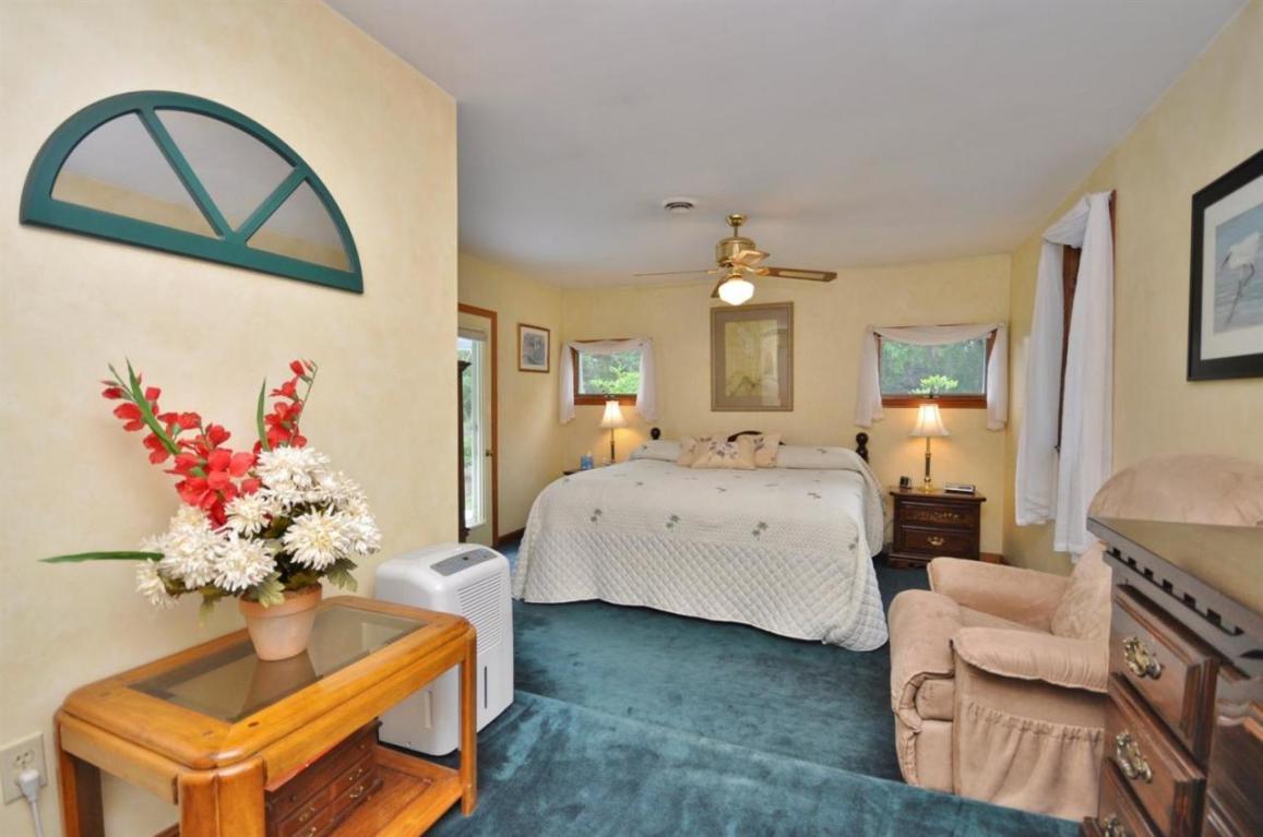7 Squanto Rd, Sagamore Beach, MA 02562 photo 13