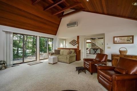 17 Compass Cir, Mashpee, MA 02649 photo 9