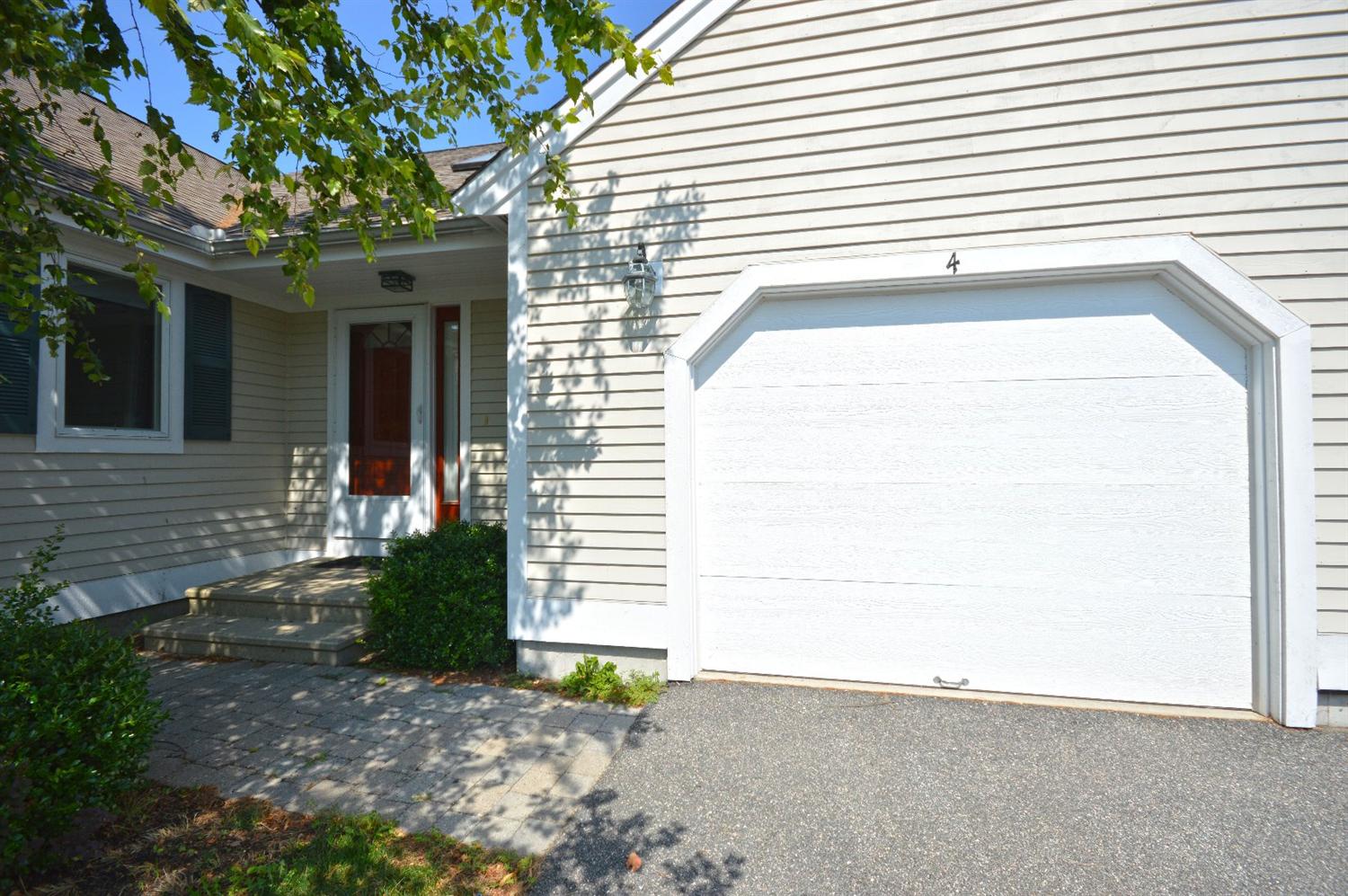 4 Portside Dr, Mashpee, MA 02649 photo 2