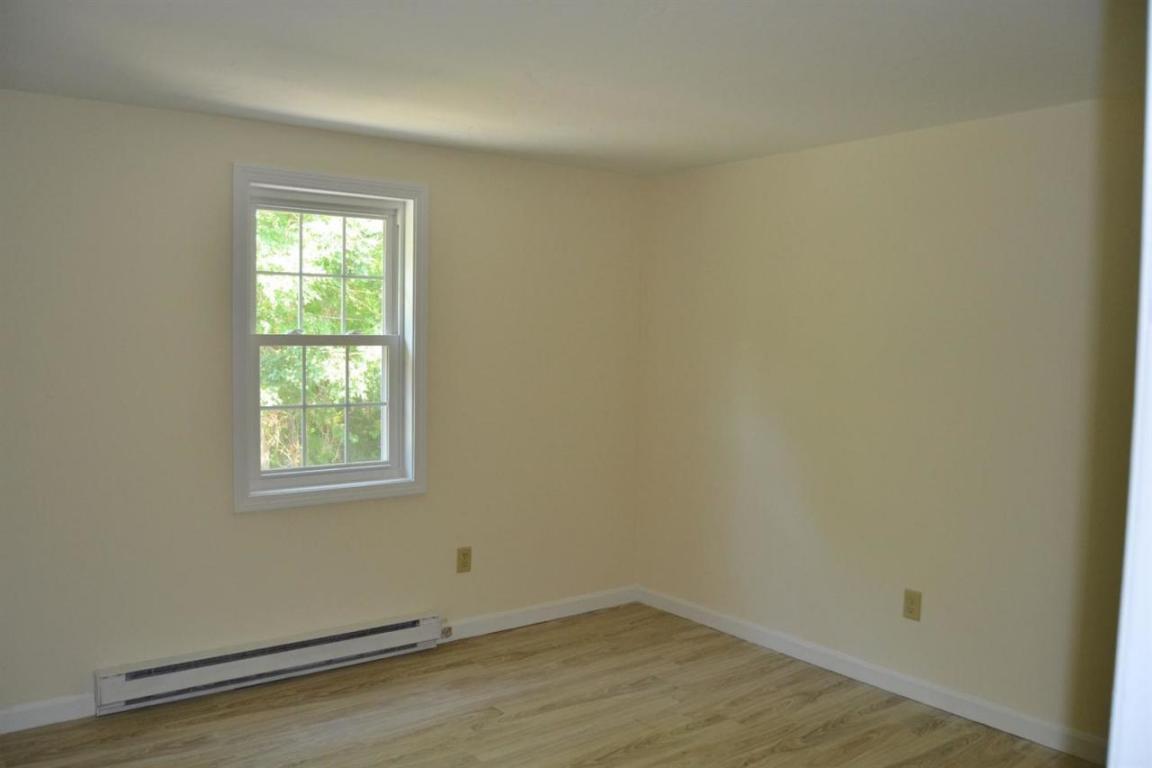398 W Main St #5D, Hyannis, MA 02601 photo 9