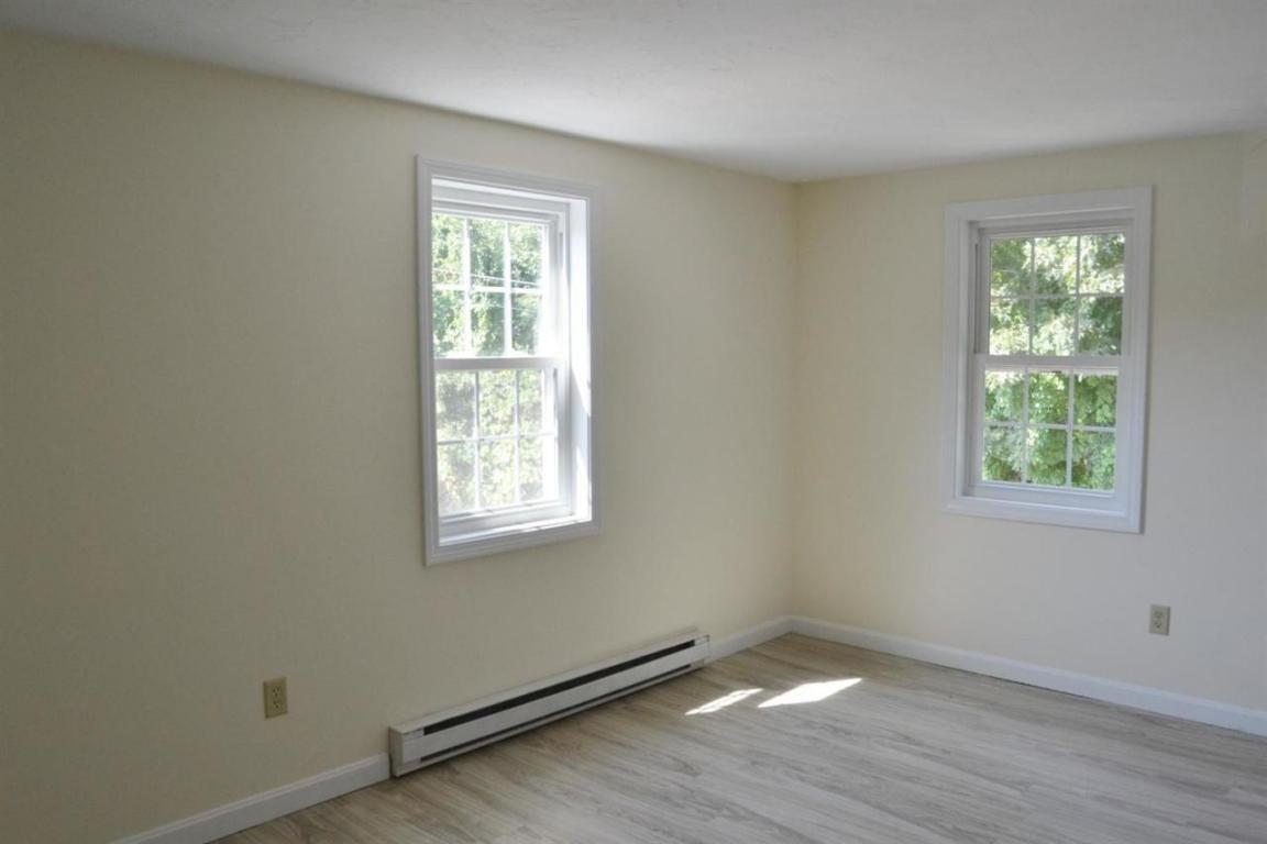 398 W Main St #5D, Hyannis, MA 02601 photo 6
