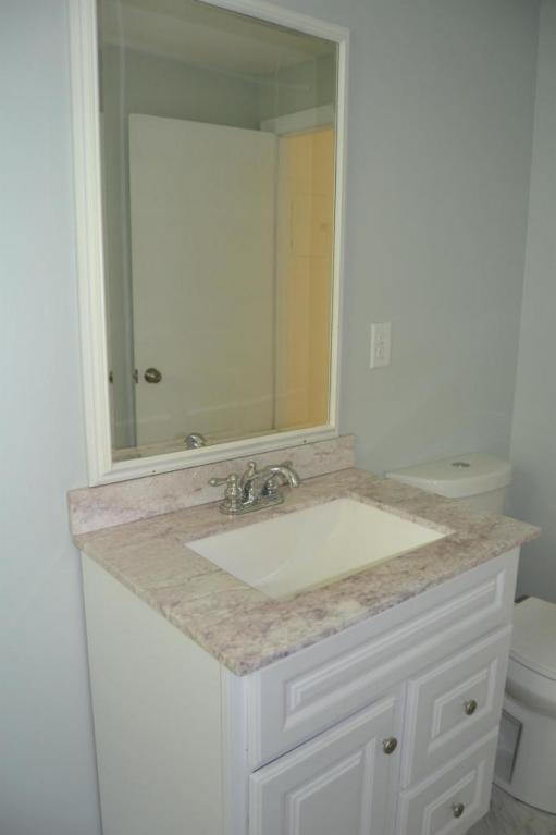 398 W Main St #5D, Hyannis, MA 02601 photo 8