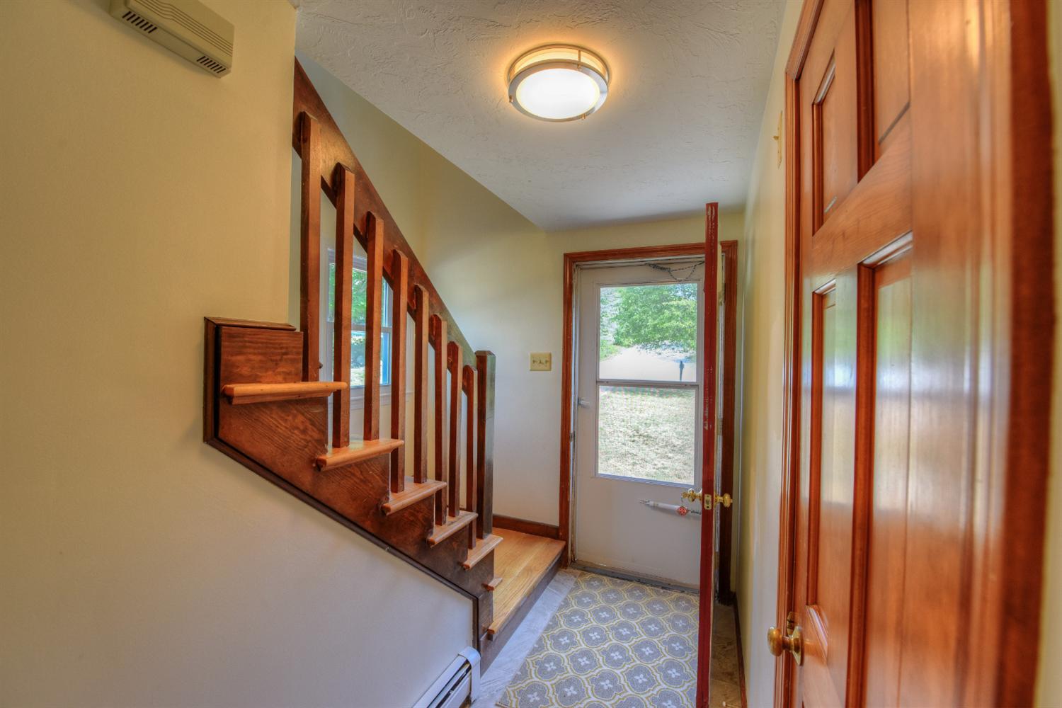 19 Colony Ave, Bourne, MA 02532 photo 3