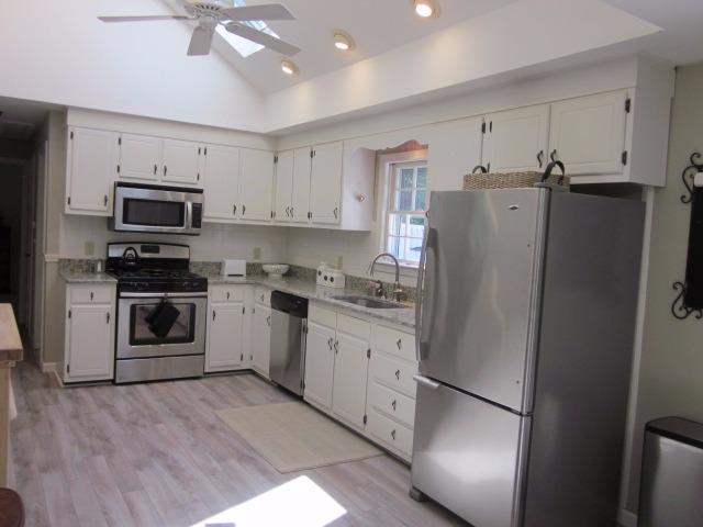 288 Mariner Cir, Cotuit, MA 02635 photo 5