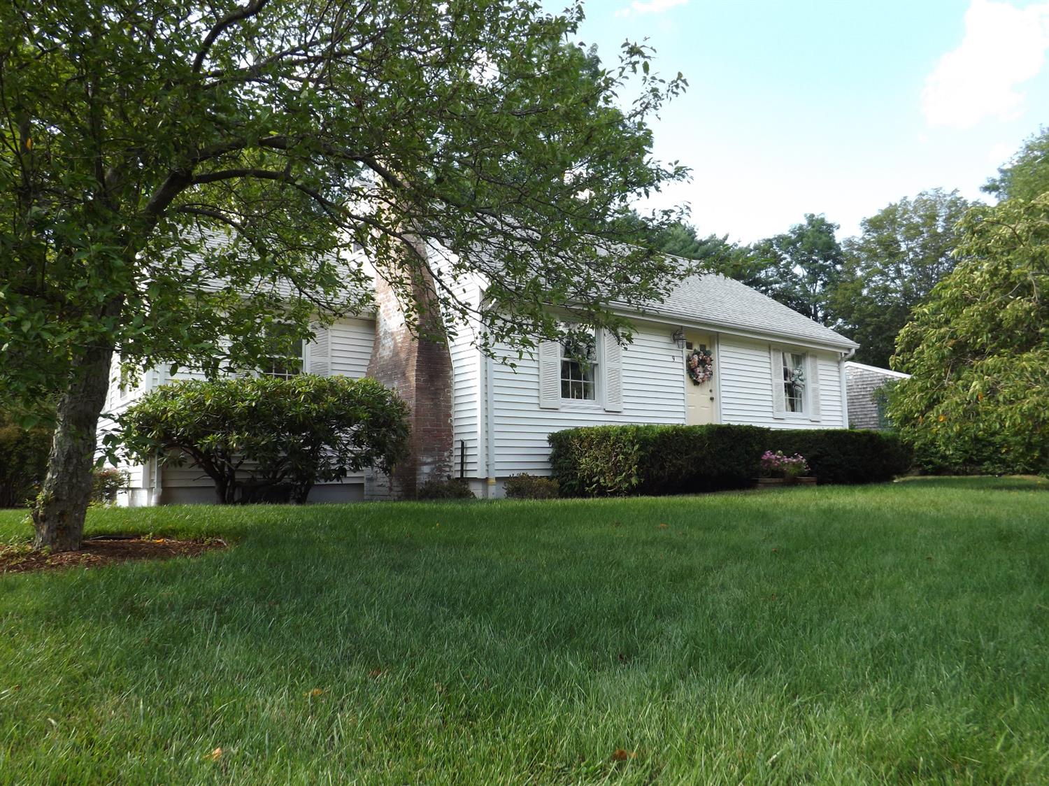 9 Clark Rd, Sagamore Beach, MA 02562 photo 1