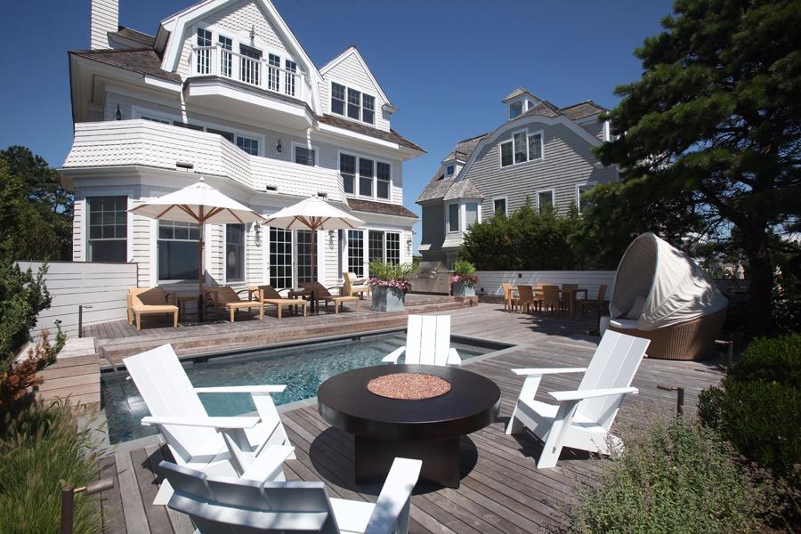 11 Ocean Bluff Dr, Mashpee, MA 02649 photo 3