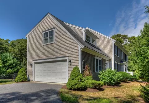 99 Regency Dr, Marstons Mills, MA 02648 photo 3