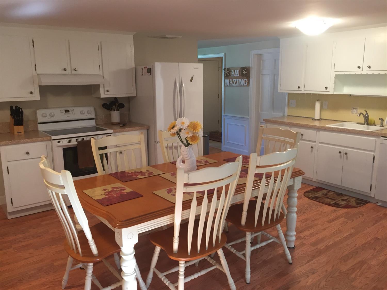 54 Nottingham Dr, Centerville, MA 02632 photo 3