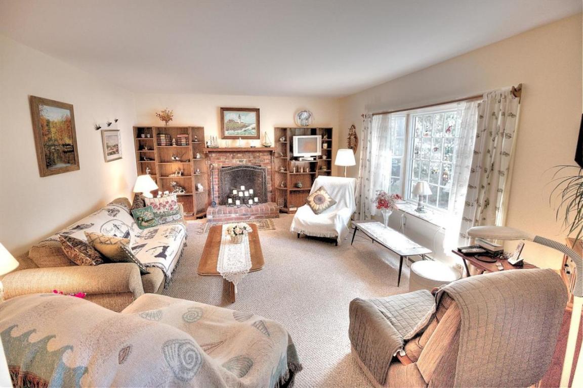 45 Meadow Dr, Eastham, MA 02642 photo 9