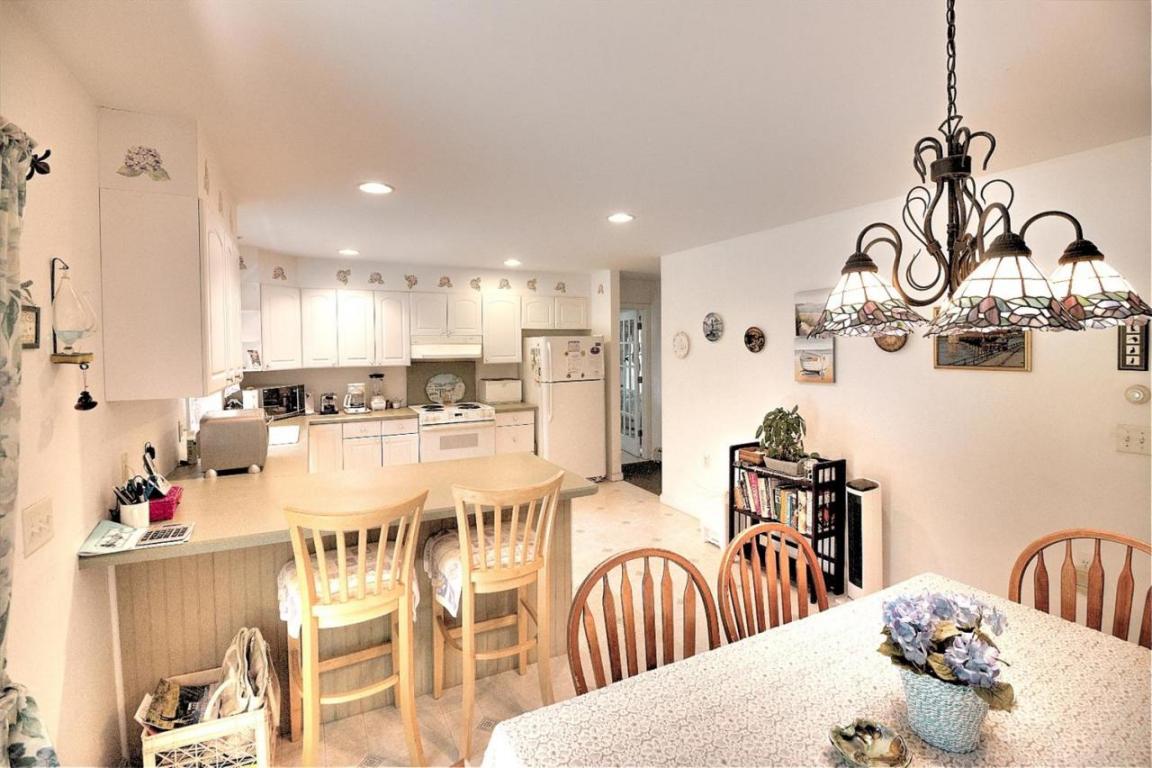 45 Meadow Dr, Eastham, MA 02642 photo 8