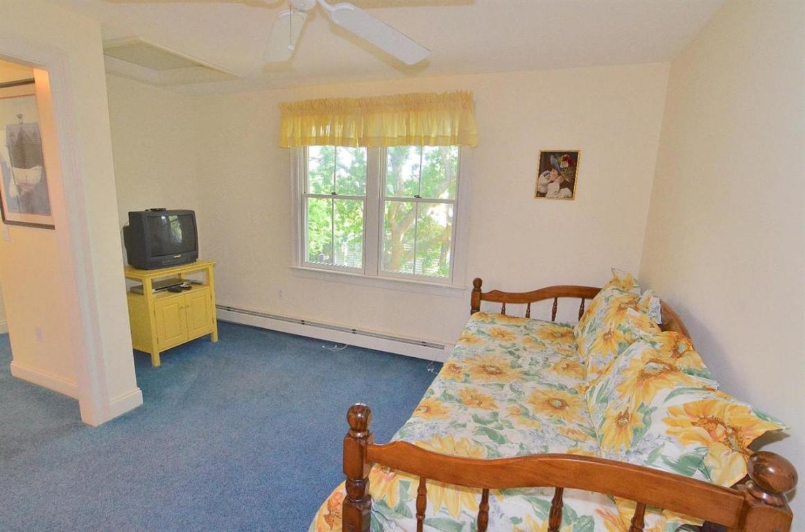22 Hannahs Way, Edgartown, MA 02539 photo 28