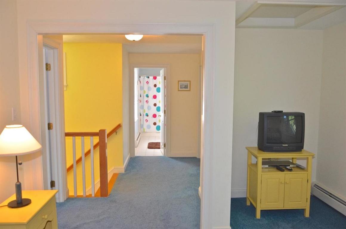 22 Hannahs Way, Edgartown, MA 02539 photo 27