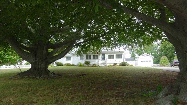 17 Onset Ave, Buzzards Bay, MA 02532 photo 3