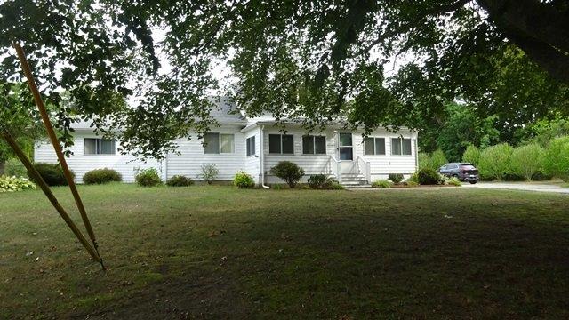 17 Onset Ave, Buzzards Bay, MA 02532 photo 4