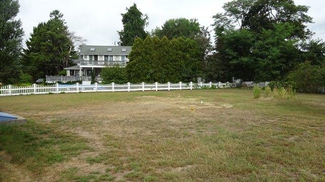 17 Onset Ave, Buzzards Bay, MA 02532 photo 9