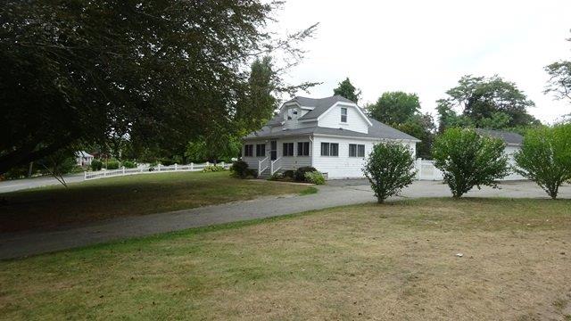 17 Onset Ave, Buzzards Bay, MA 02532 photo 1