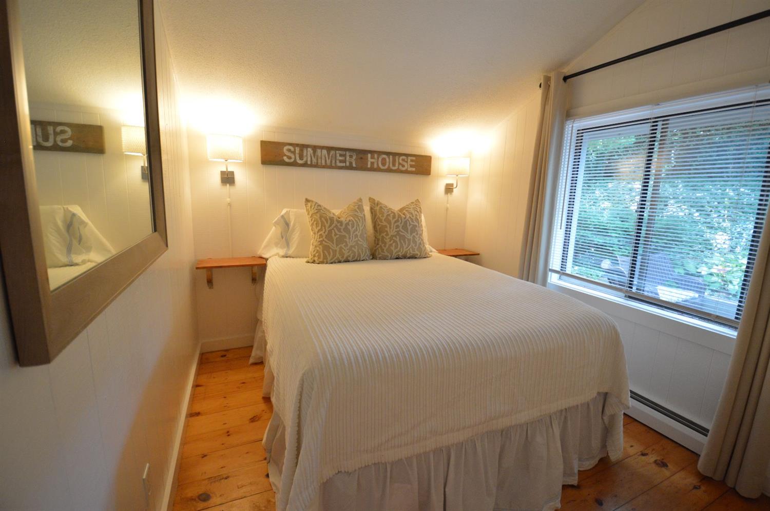 251 Shore Dr, Mashpee, MA 02649 photo 12