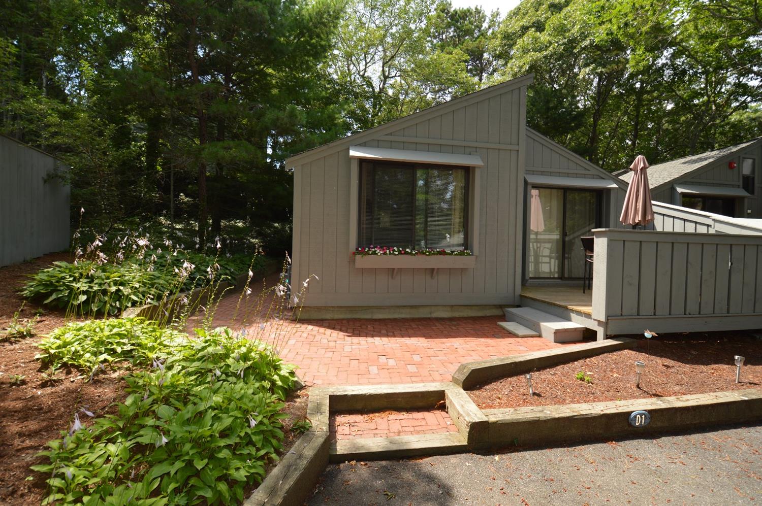 251 Shore Dr, Mashpee, MA 02649 photo 2