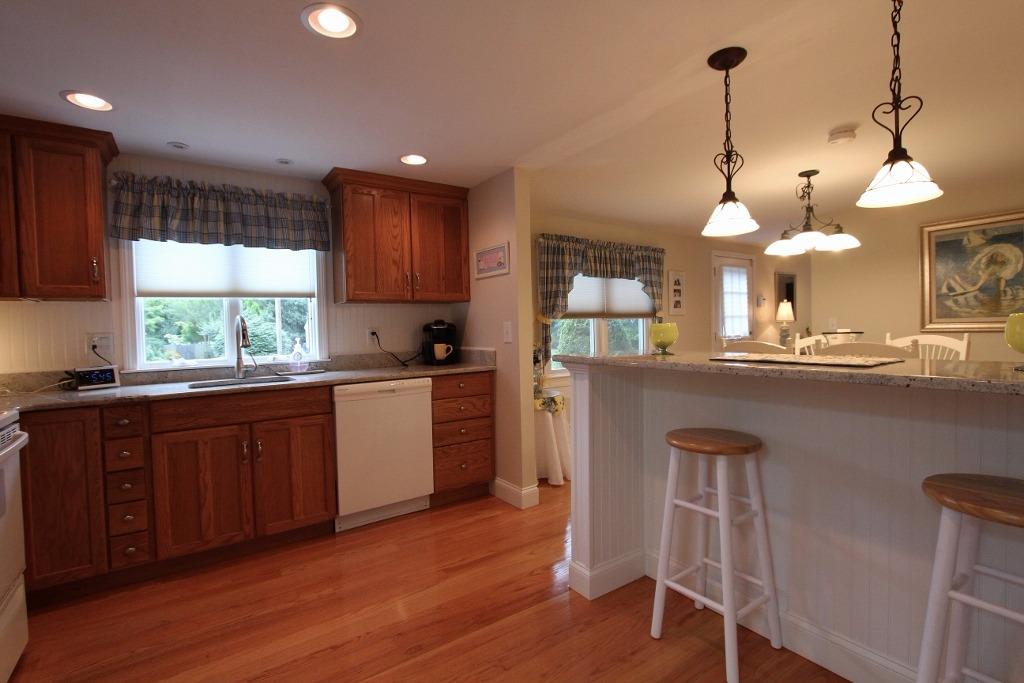 69 Sheaffer Rd, Centerville, MA 02632 photo 16