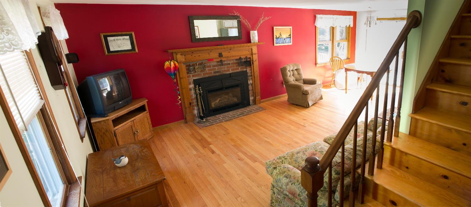 85 Michelle Ave, Cotuit, MA 02635 photo 8
