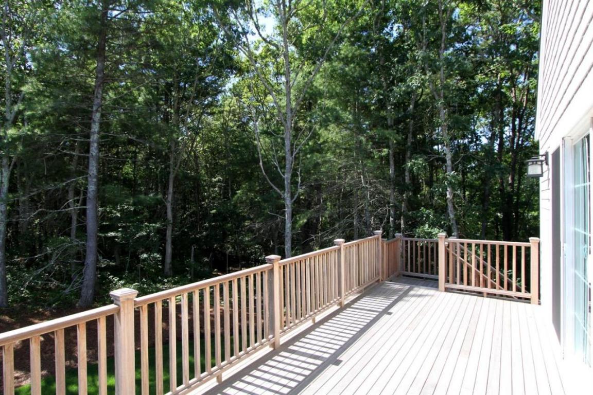 17 Flat Pond Cir, Mashpee, MA 02649 photo 20