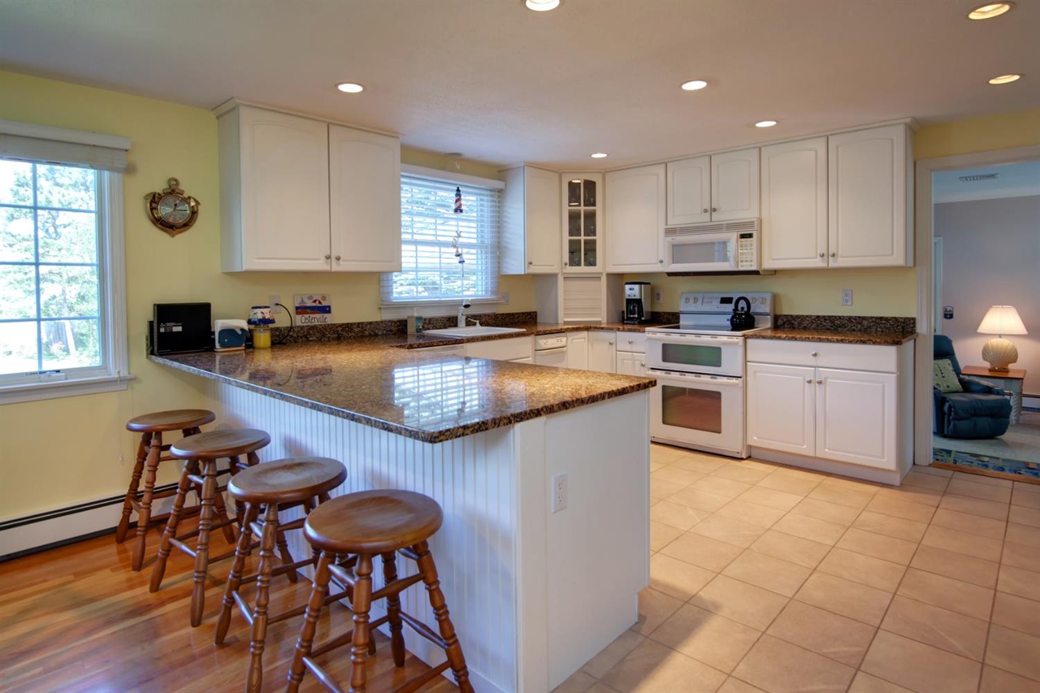 64 Oldham Rd, Osterville, MA 02655 photo 9
