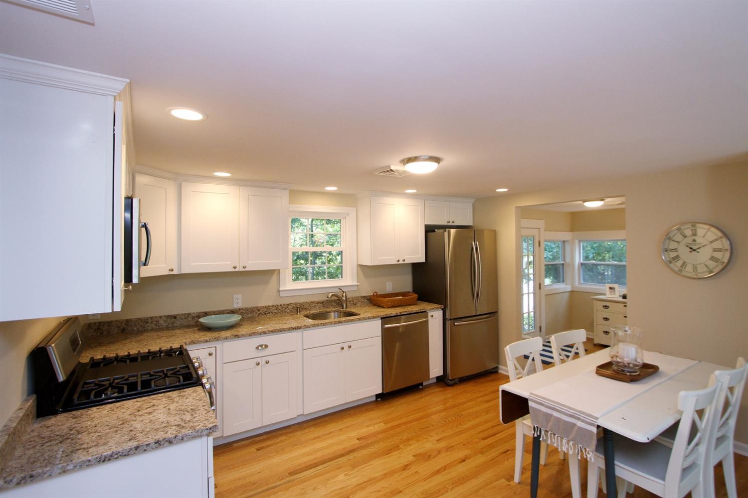 37 W Wind Dr, Dennis, MA 02638 photo 5