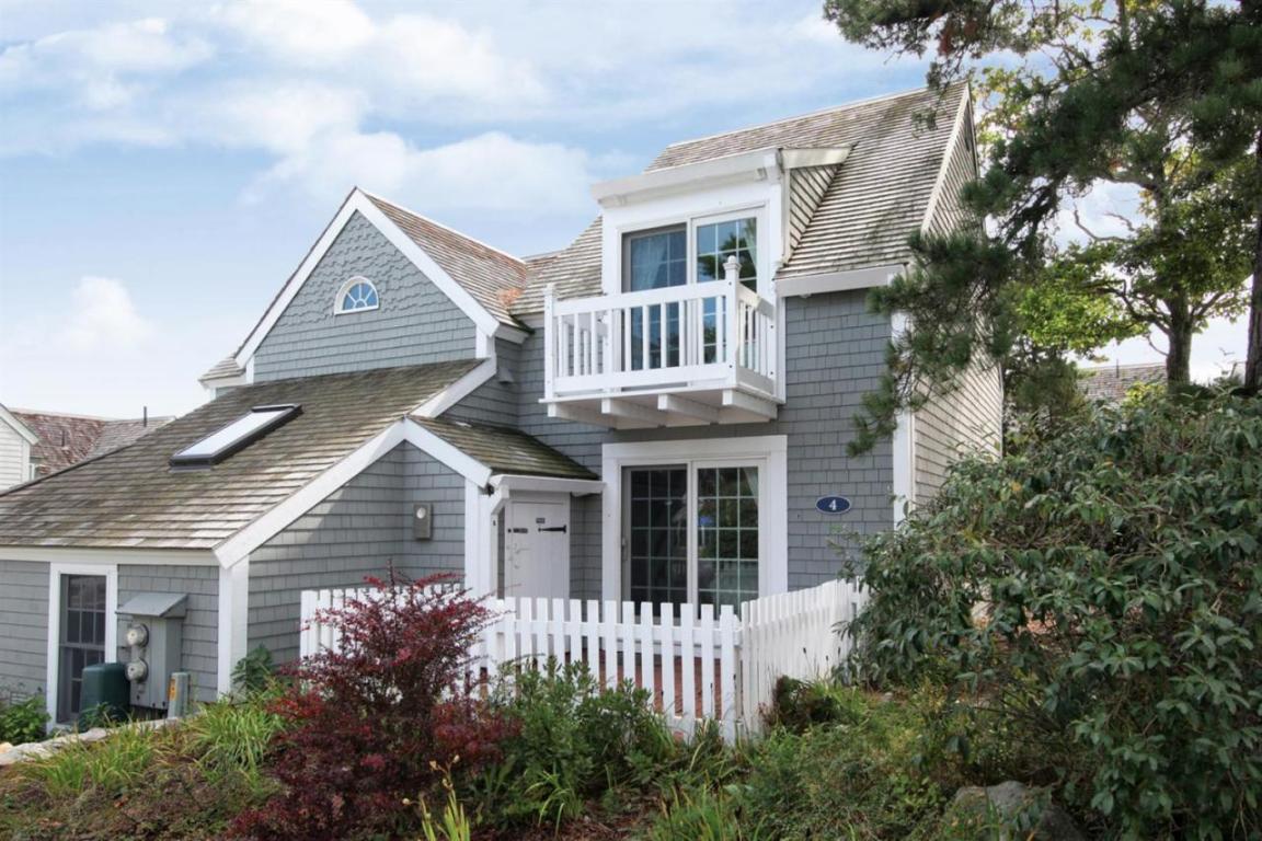4 Hyannis Point Rd, Mashpee, MA 02649 photo 1