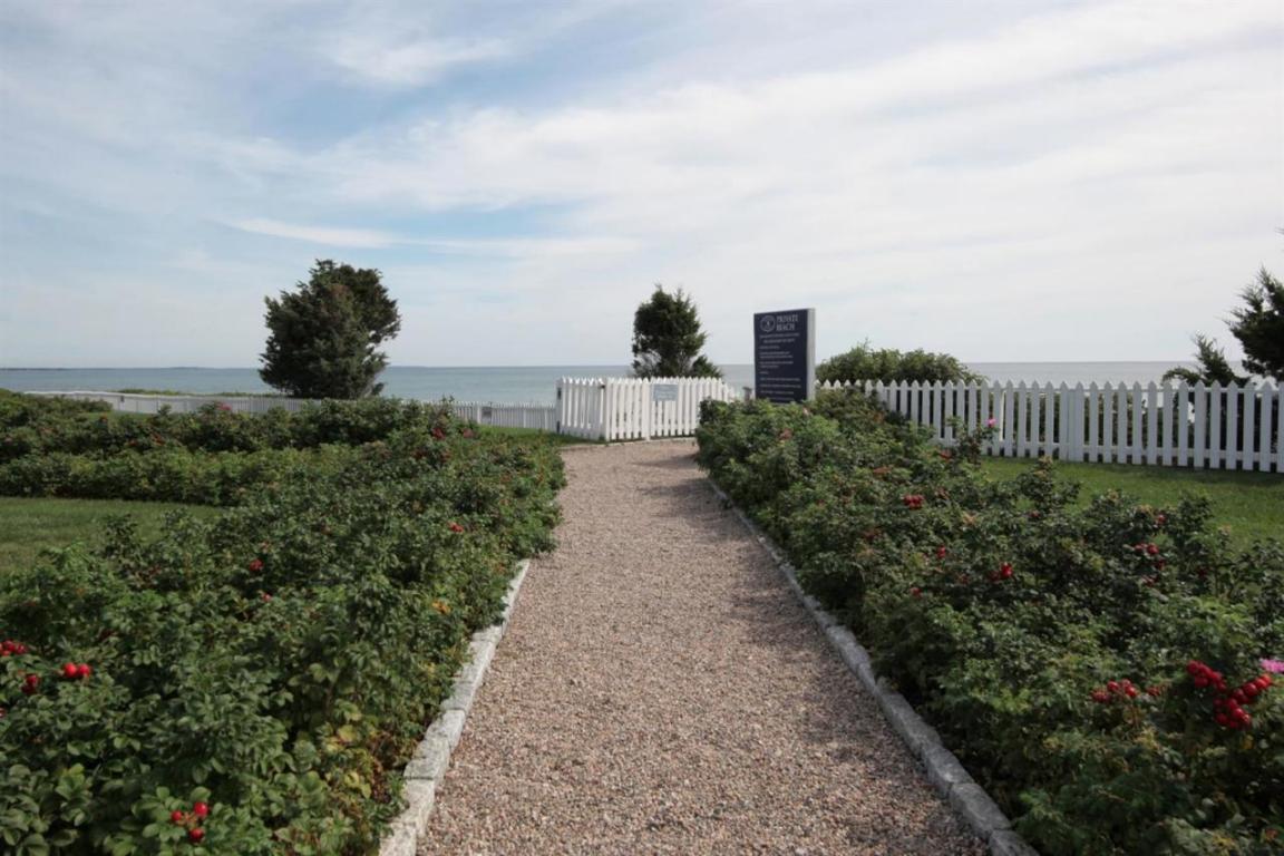 4 Hyannis Point Rd, Mashpee, MA 02649 photo 11
