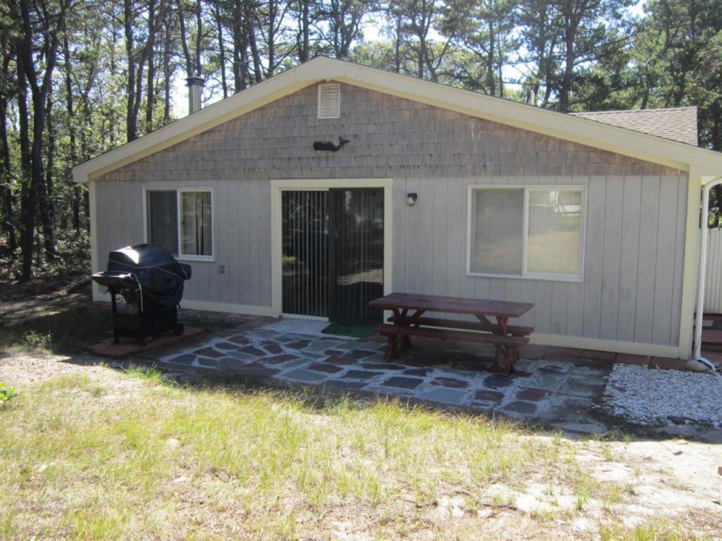 30 Bartlett Rd, Wellfleet, MA 02667 photo 3