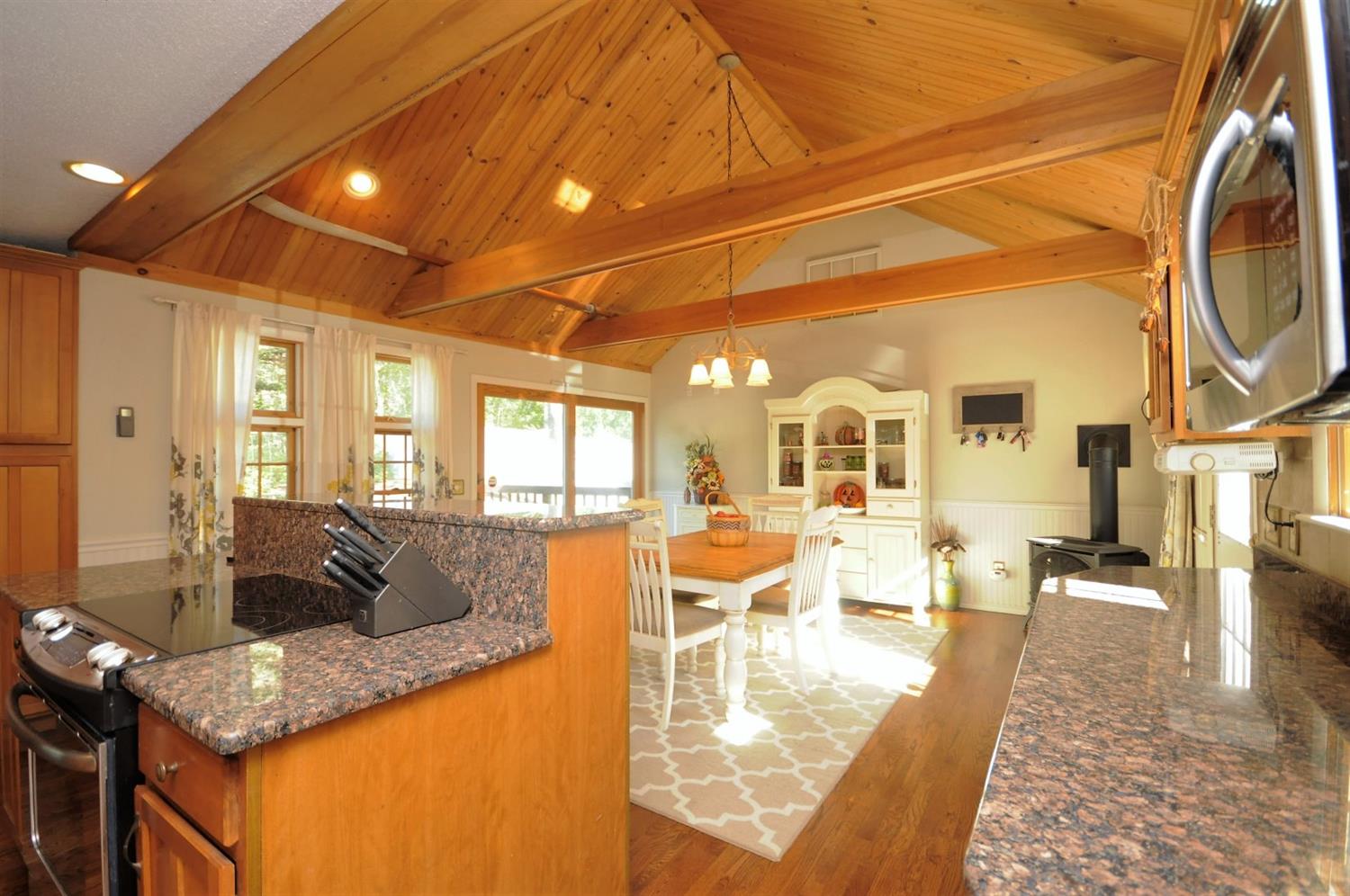 7 Chart Well Dr, Bourne, MA 02532 photo 5