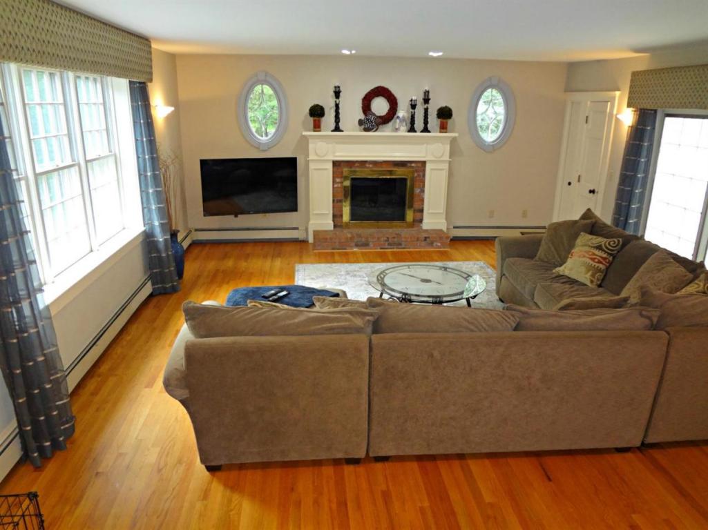 109 Carlson Ln, West Barnstable, MA 02668 photo 19