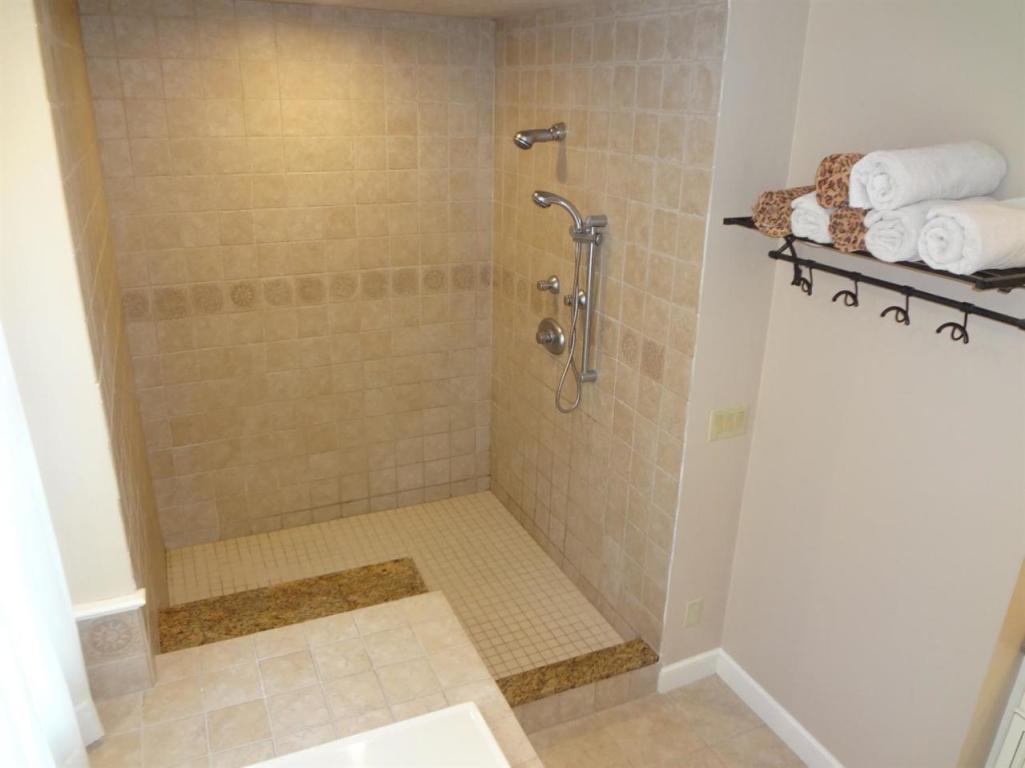 109 Carlson Ln, West Barnstable, MA 02668 photo 30