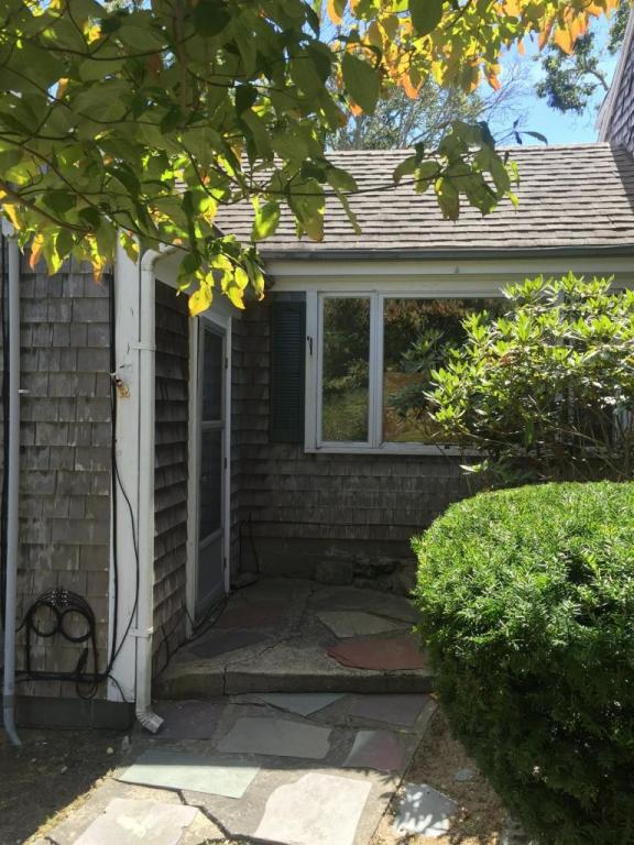 485 Pine St, Centerville, MA 02632 photo 2