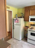 7 Quaker Rd, Hyannis, MA 02601 photo 2