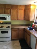 7 Quaker Rd, Hyannis, MA 02601 photo 3