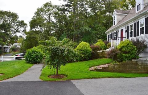 16 Forest Dr, Mashpee, MA 02649 photo 3