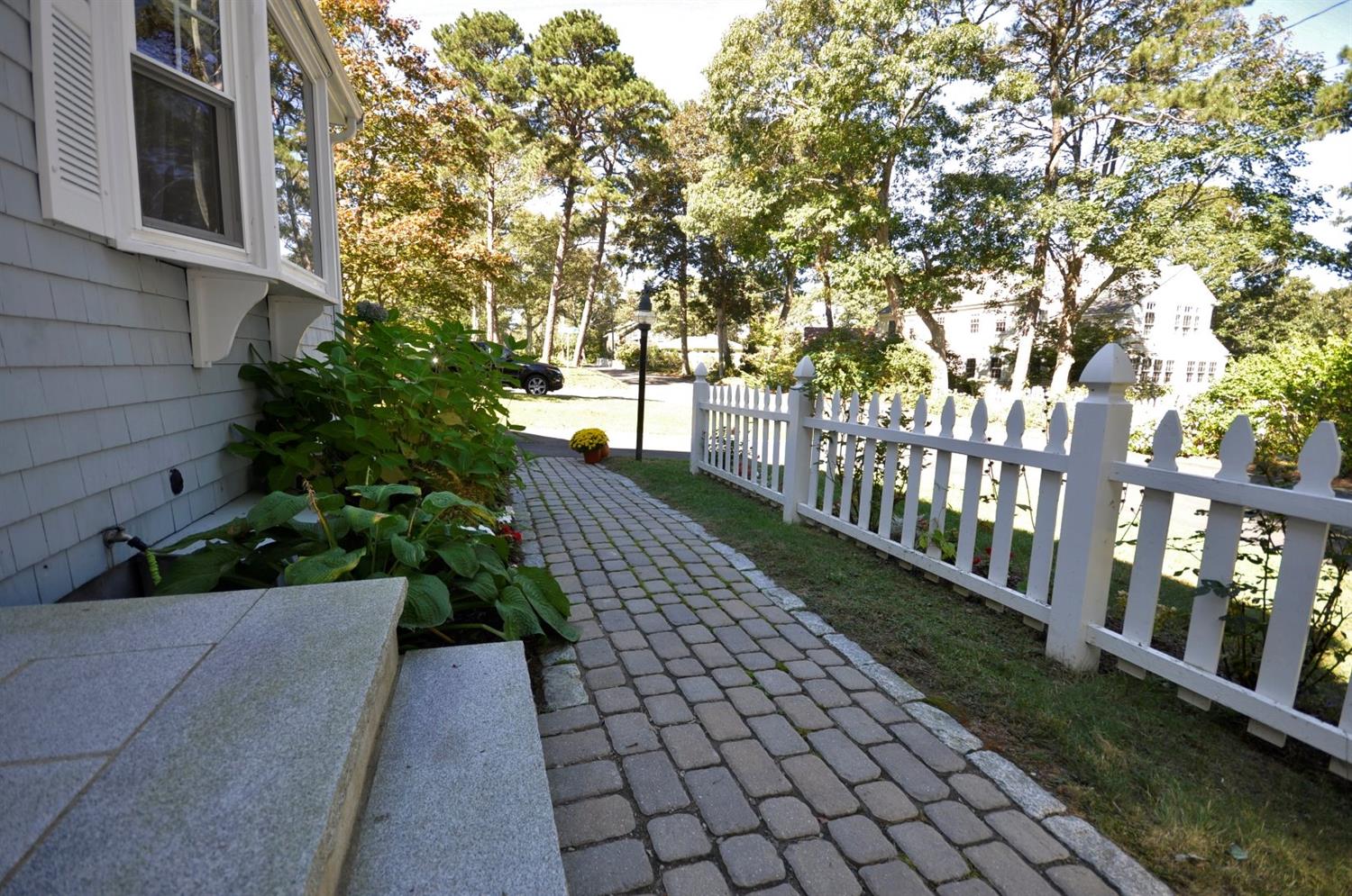 401 Williston Rd, Sagamore Beach, MA 02562 photo 25