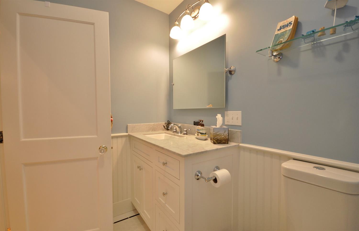401 Williston Rd, Sagamore Beach, MA 02562 photo 10